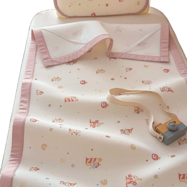 Waterproof Baby Mattress Cover with Cute Dog Prints and Breathable Cover