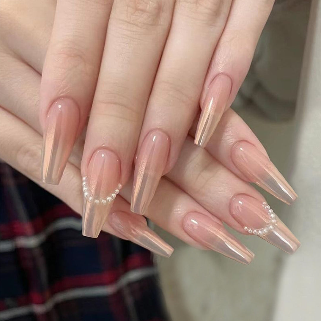 Elegant artificial nails with pearl decorations Stornfield
