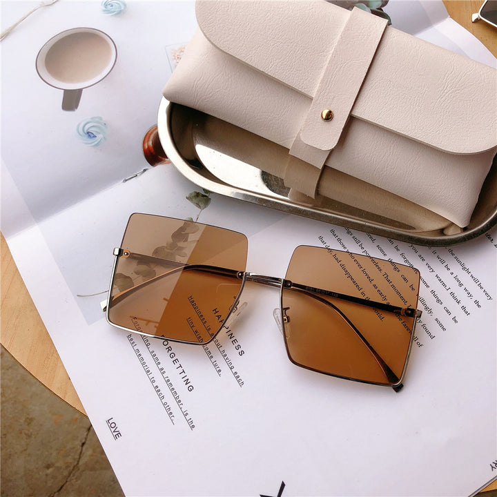 Fashionable Oversized Square Sunglasses Stornfield