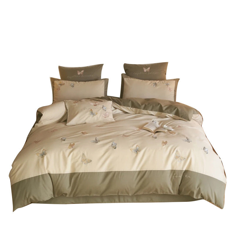Reversible duvet cover set made of cotton satin with fine butterfly embroidery