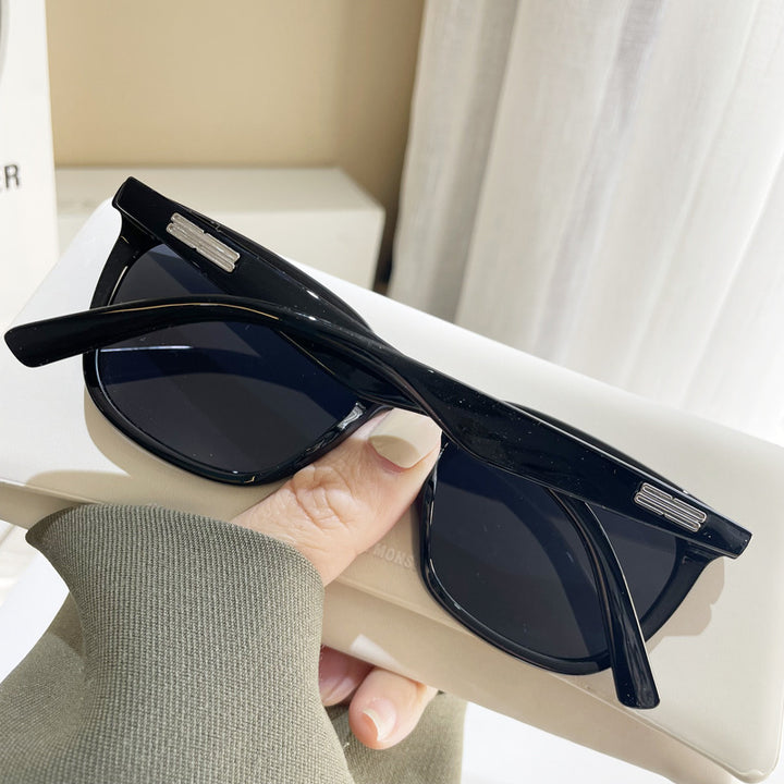Women's oversized sunglasses in elegant tortoiseshell pattern Stornfield