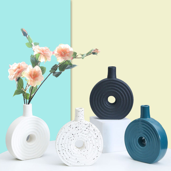 Decorative Round Ceramic Vase Stornfeild