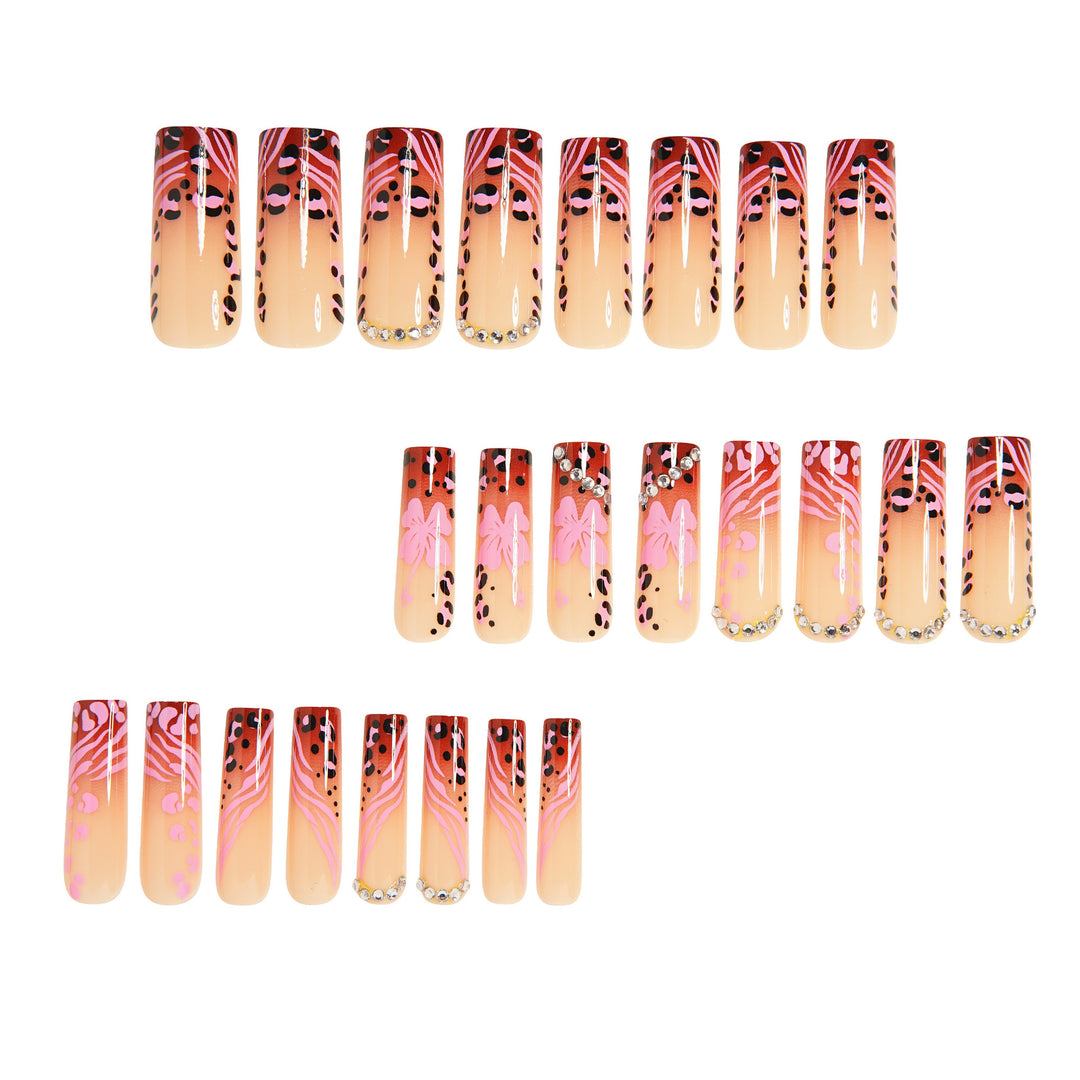 Artistic Press-On Nail Art Tips Stornfield