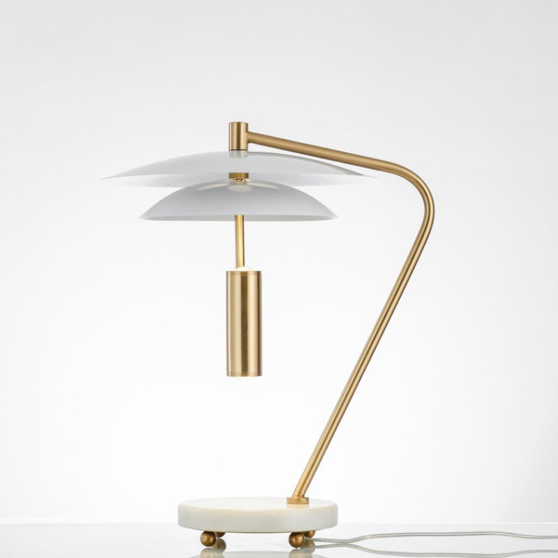 Modern Minimalist Table Lamp with Elegant Design
