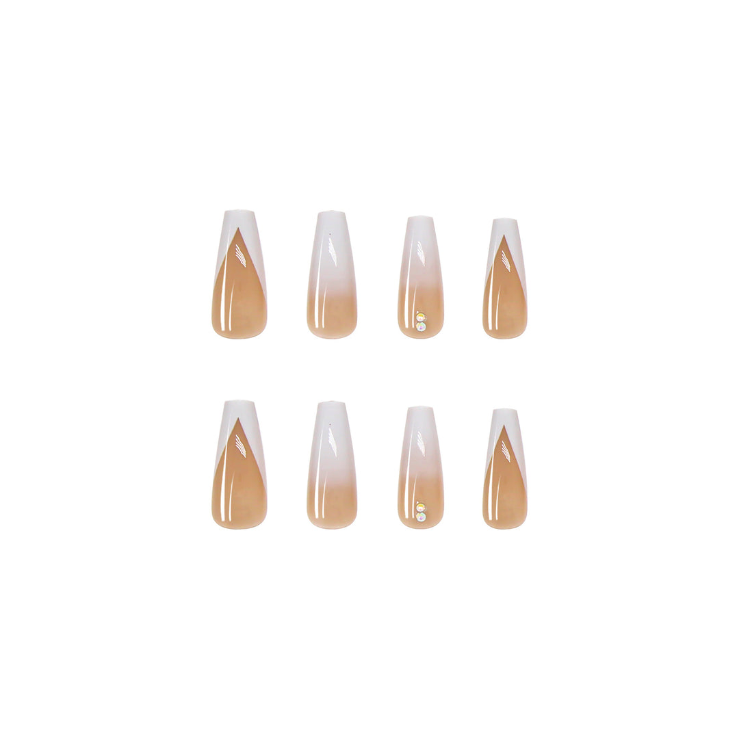 Elegant artificial nail tips with elegant contours Stornfield