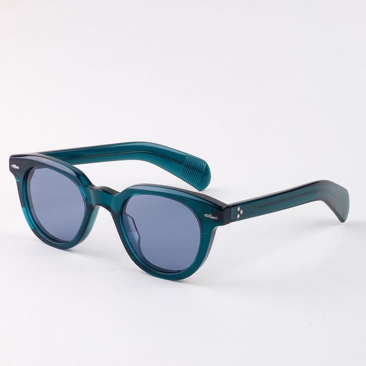 Women's sunglasses in elegant, feminine design with high-quality plastic frame Stornfield
