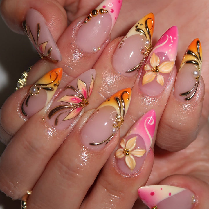 High-Design Floral Nail Art Extensions Stornfield
