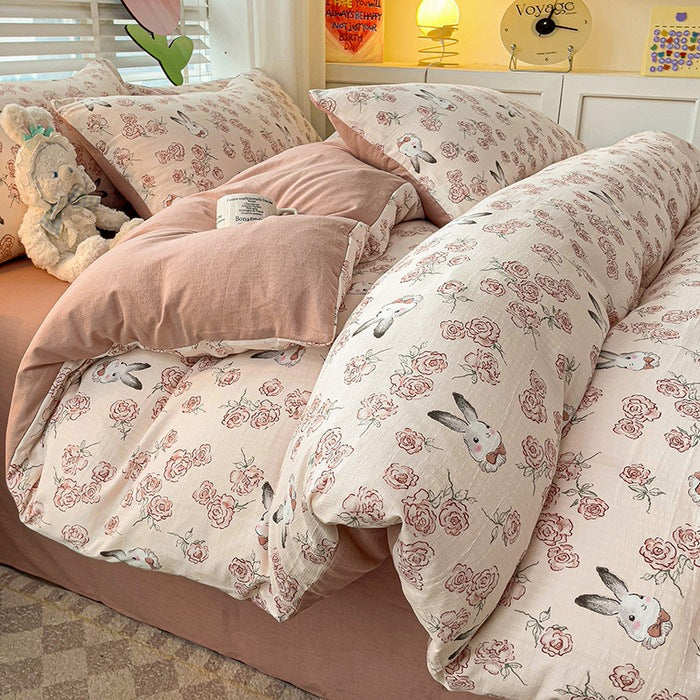 Floral Patterned Bedding Set