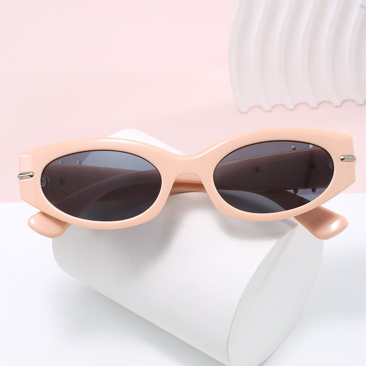 Ladies elegant Cat-Eye sunglasses with fashionable accents Stornfield