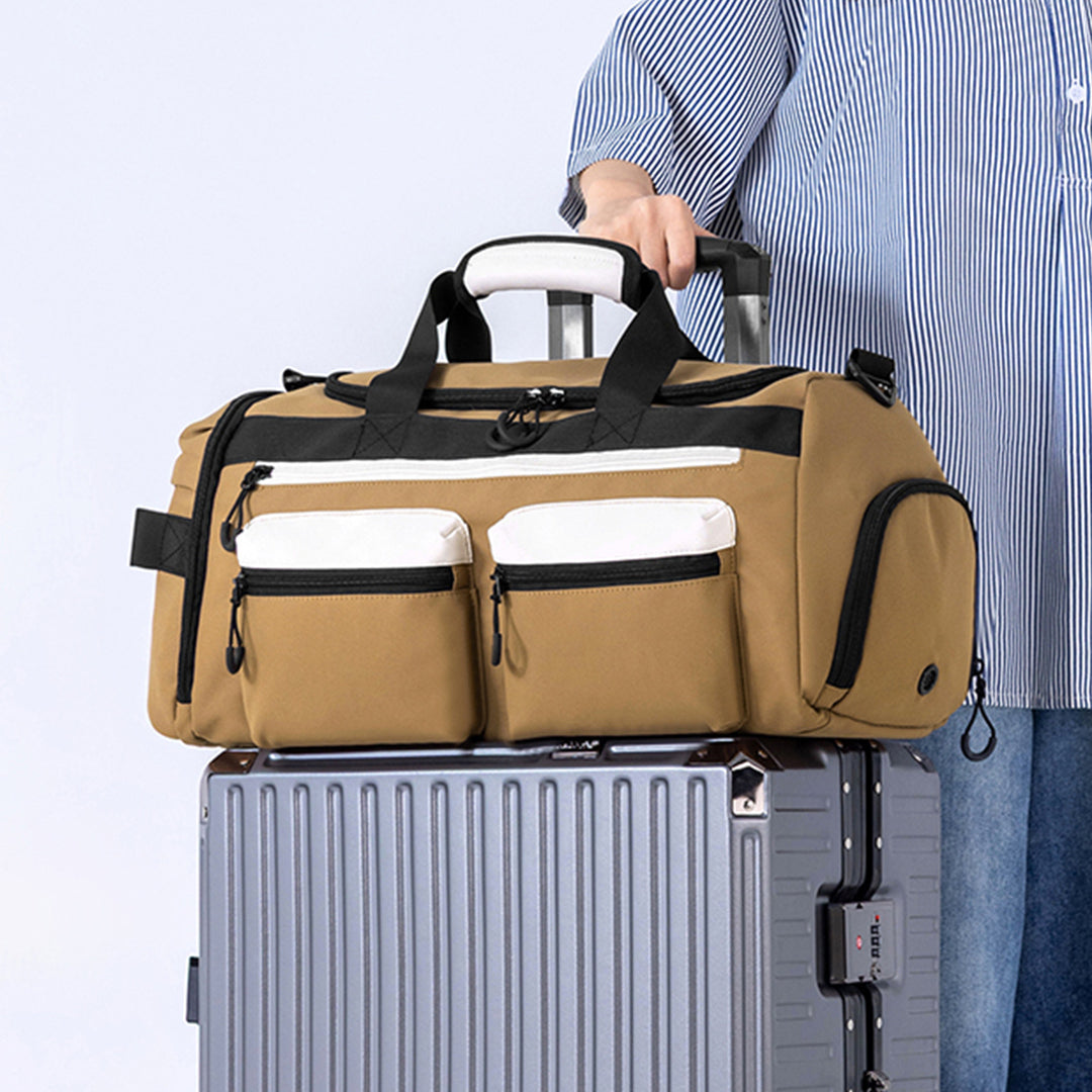 Versatile sports and travel bag with practical compartments Stornfield