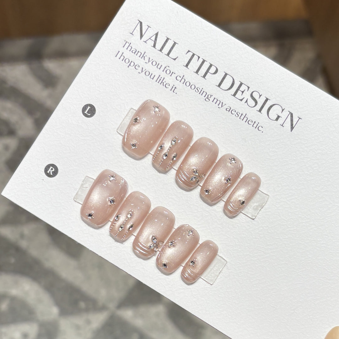 Artificial nails with glamorous rhinestone design Stornfield