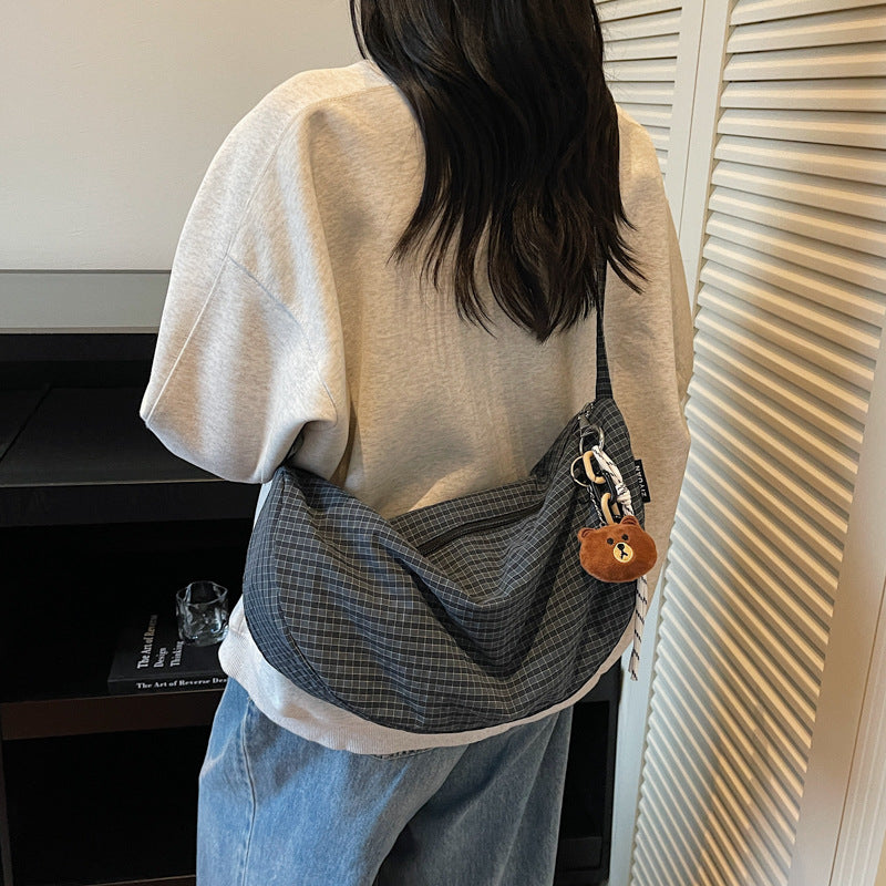 Fashionable Textured Hobo Bag