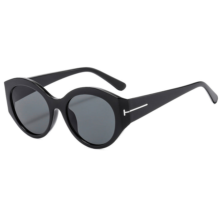 Ladies Cat-Eye Sunglasses with extravagant frame and UV protection Stornfield