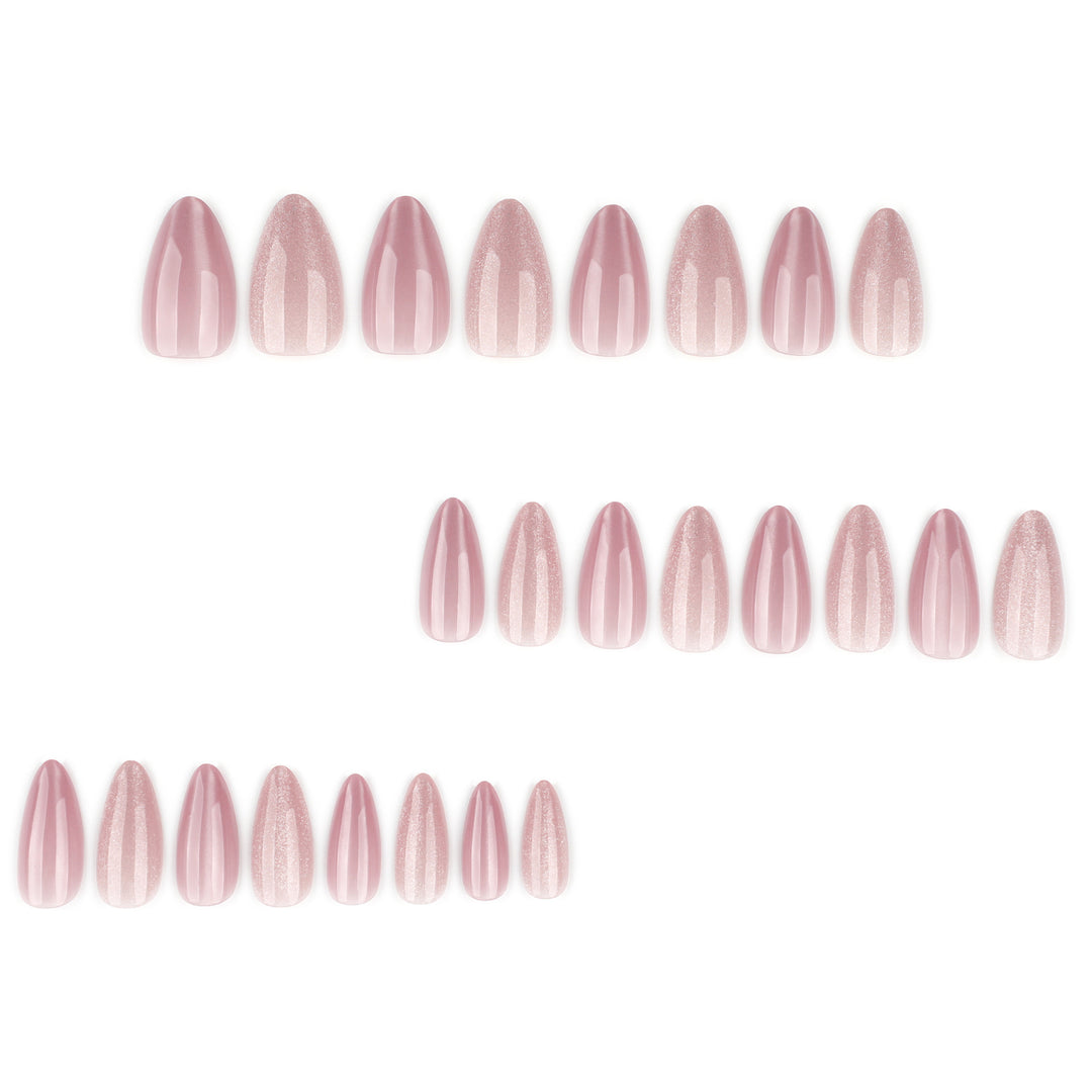 Glamorous artificial nails with glitter and pearlescent effect Stornfield