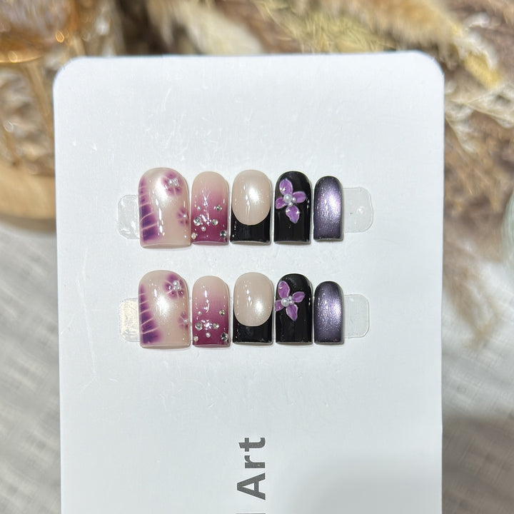 Decorative Press-On Nail Art Set with Floral and Gem Accents Stornfield
