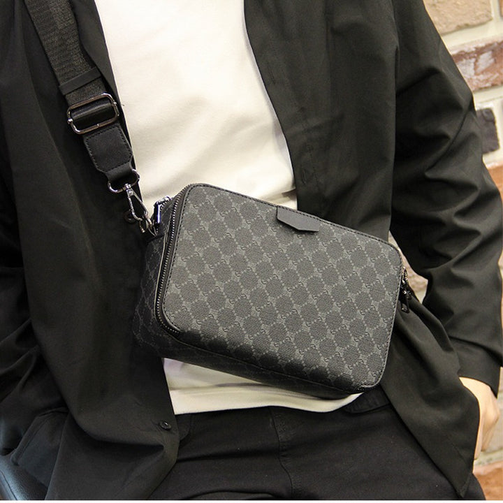 Fashionable shoulder bag with structured surface Stornfield