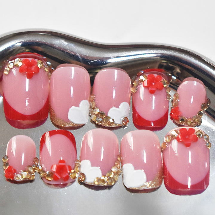 Elegant Floral Press-On Nail Art Set Stornfield
