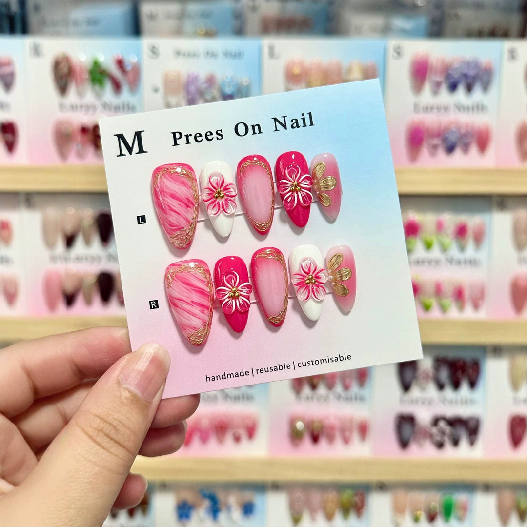 Decorative Floral Press-On Nail Art Set