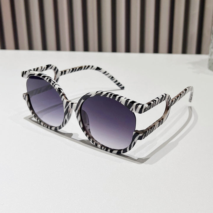 Avant-Garde Circular Frame Sunglasses Stornfield