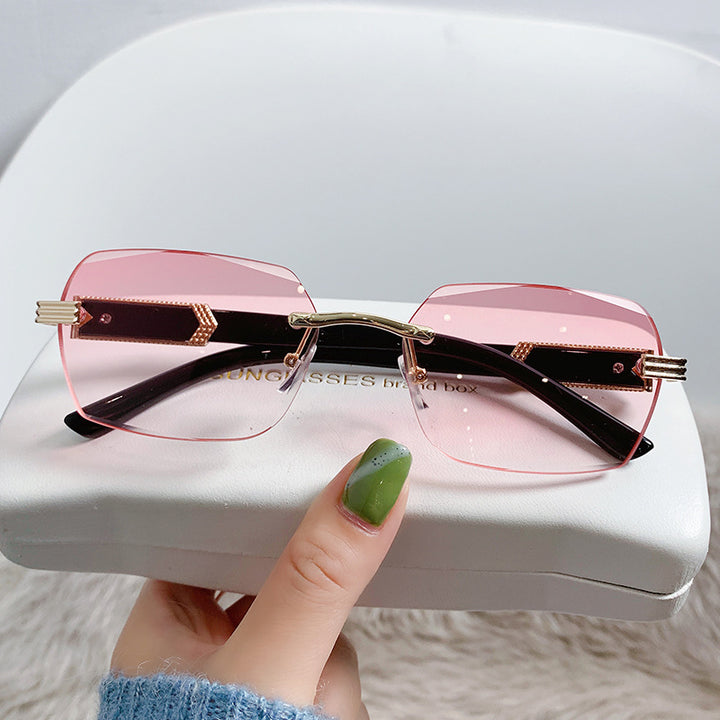 Avant-Garde Luxury Shield Sunglasses Stornfield
