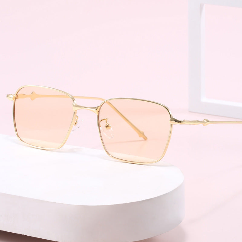 Women elegant square sunglasses with high-quality metal frame Stornfield