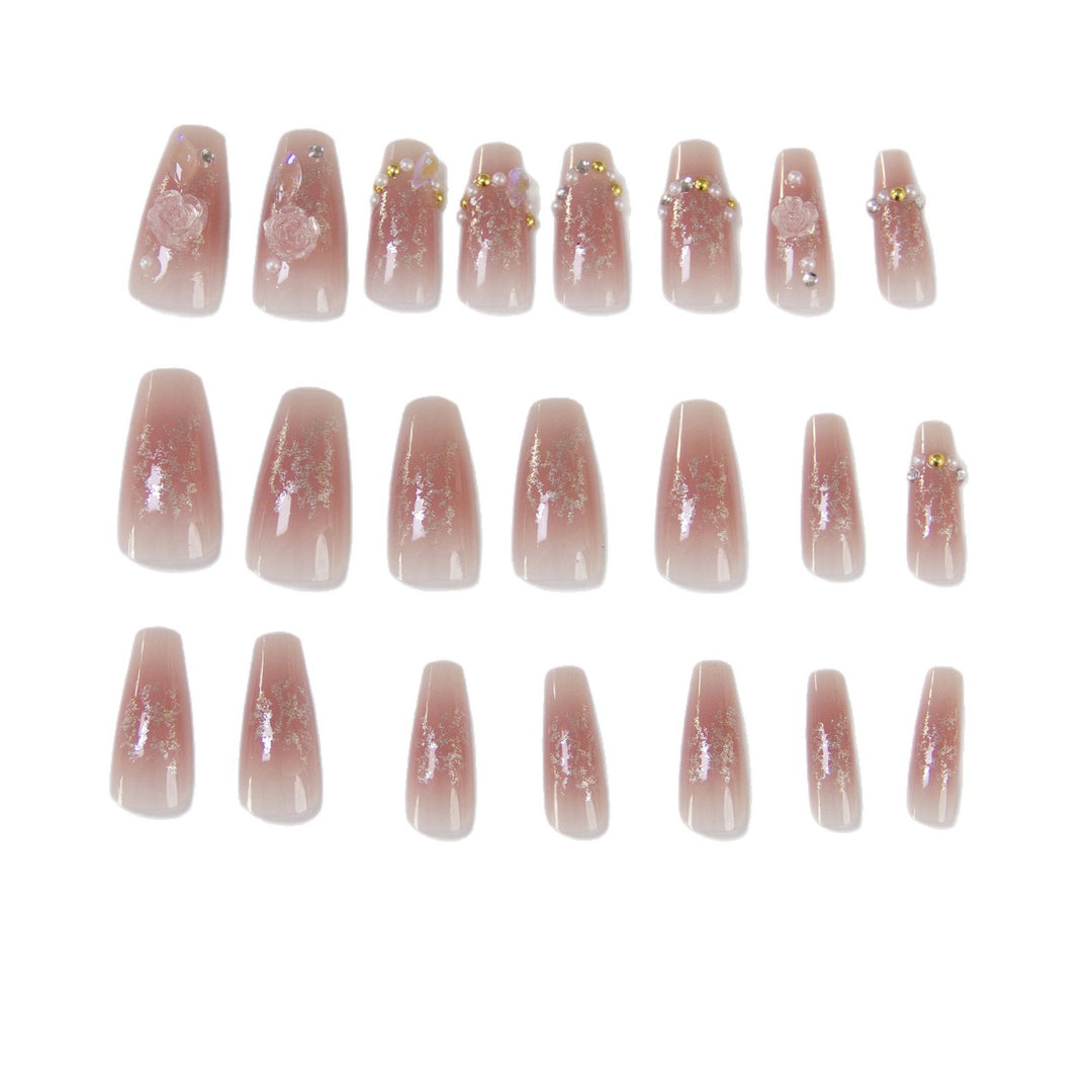 Elegant and Shiny Nail Art Stornfield