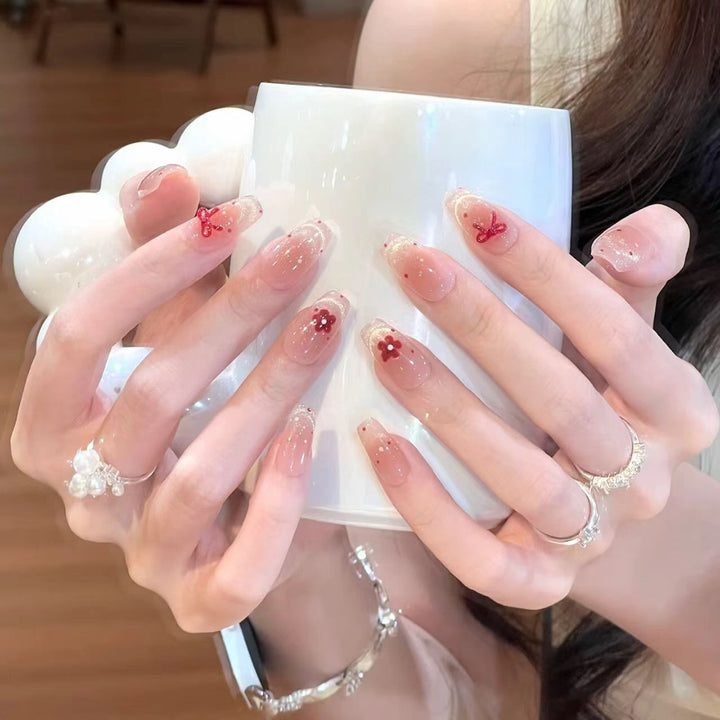 Artificial nails with glamorous design Stornfield