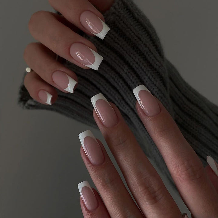 Artificial nail set with high-quality French tips Stornfield
