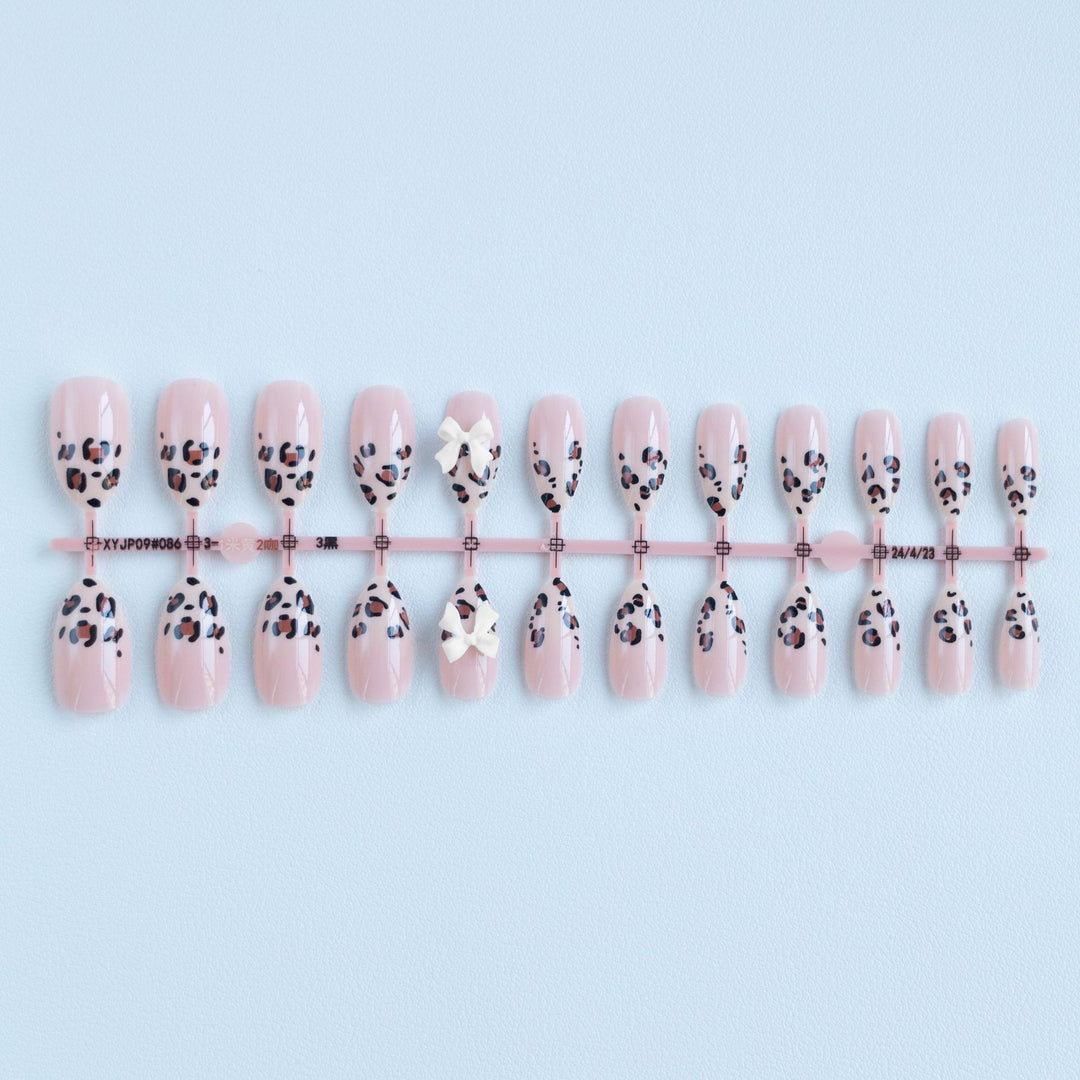 Trendy Leopard Print Nail Art Set