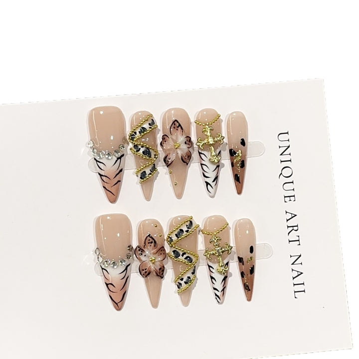 Press-On Nail Art