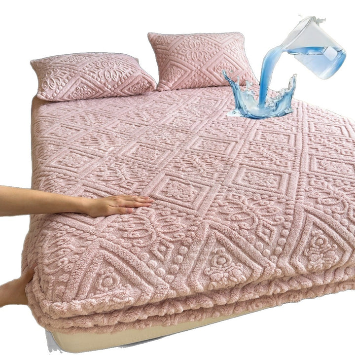 Luxurious Embossed Fleece Bedspread