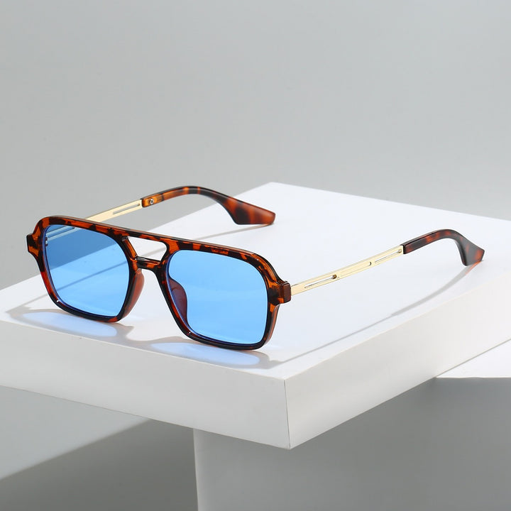 Women's stylish sunglasses in contemporary design with polarized lenses Stornfield