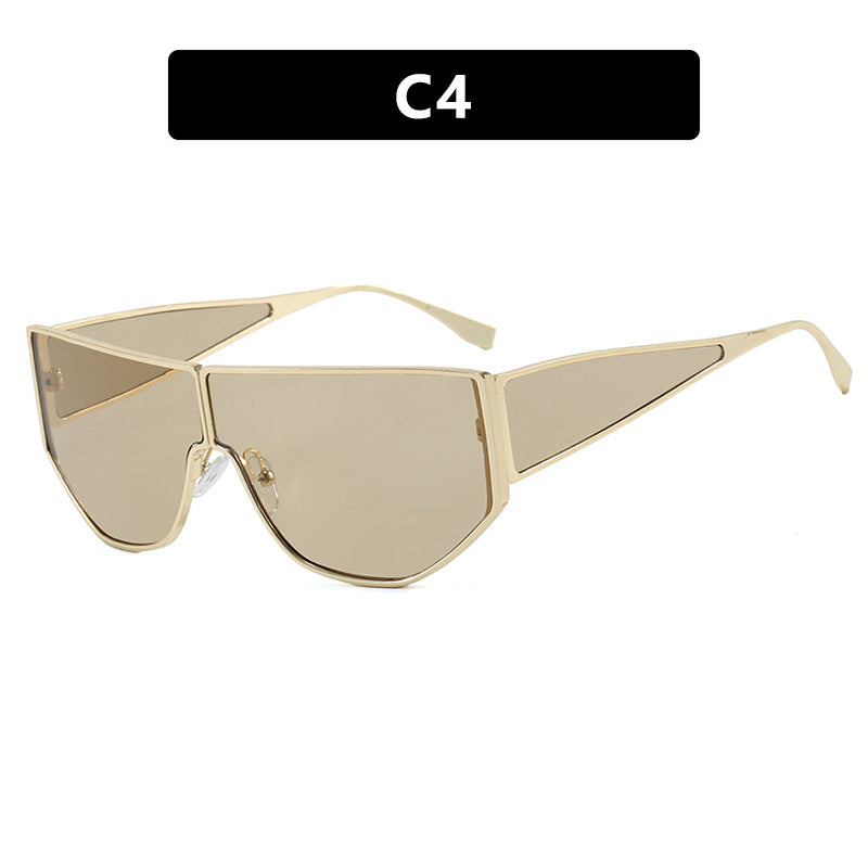 Women's trendy oversized sunglasses with distinctive geometric design Stornfield