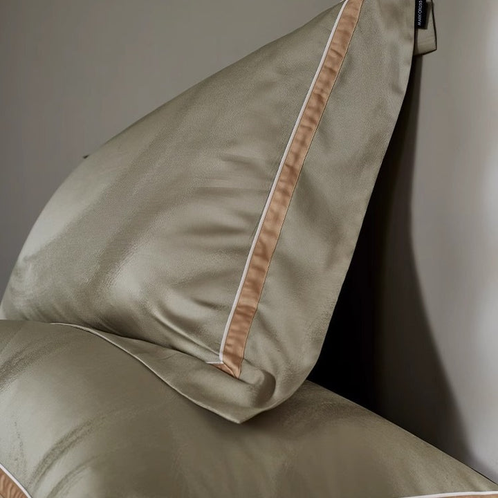 Cotton-Sateen Duvet Cover Set with Contrast Piped Border and Subtle Jacquard Motif