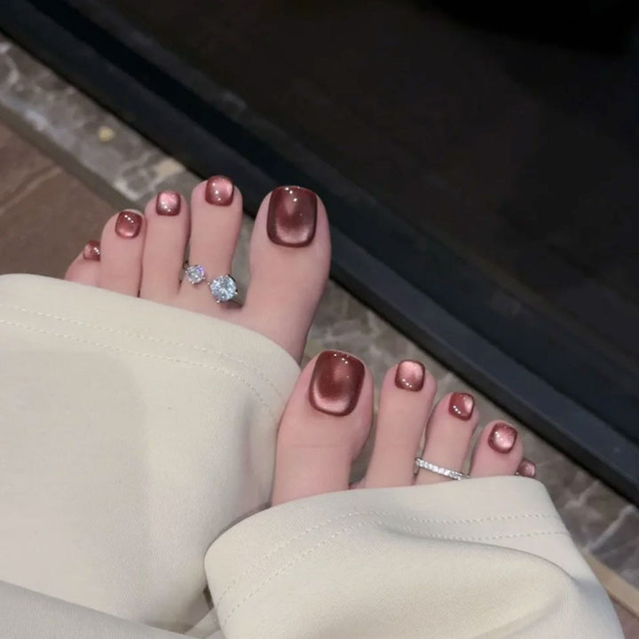 Heart-Embellished Press-On Toe Nails Stornfield