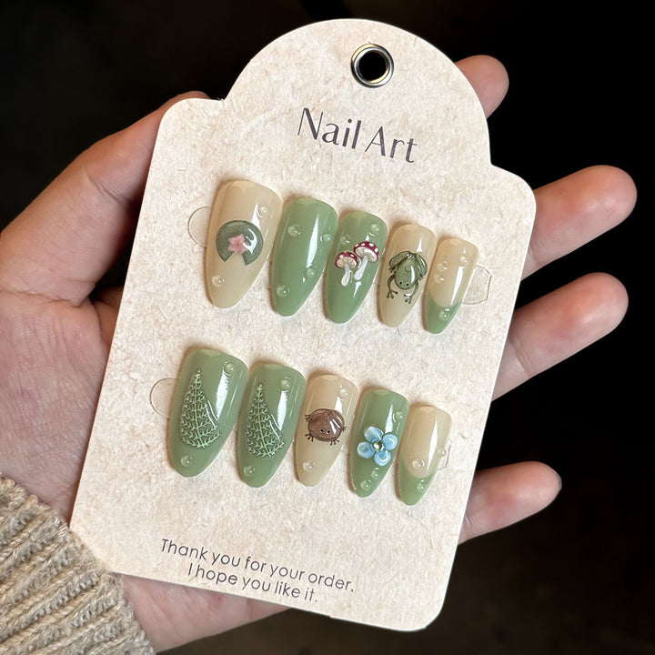 Nature-Themed Artistic Press-On Nails Stornfield
