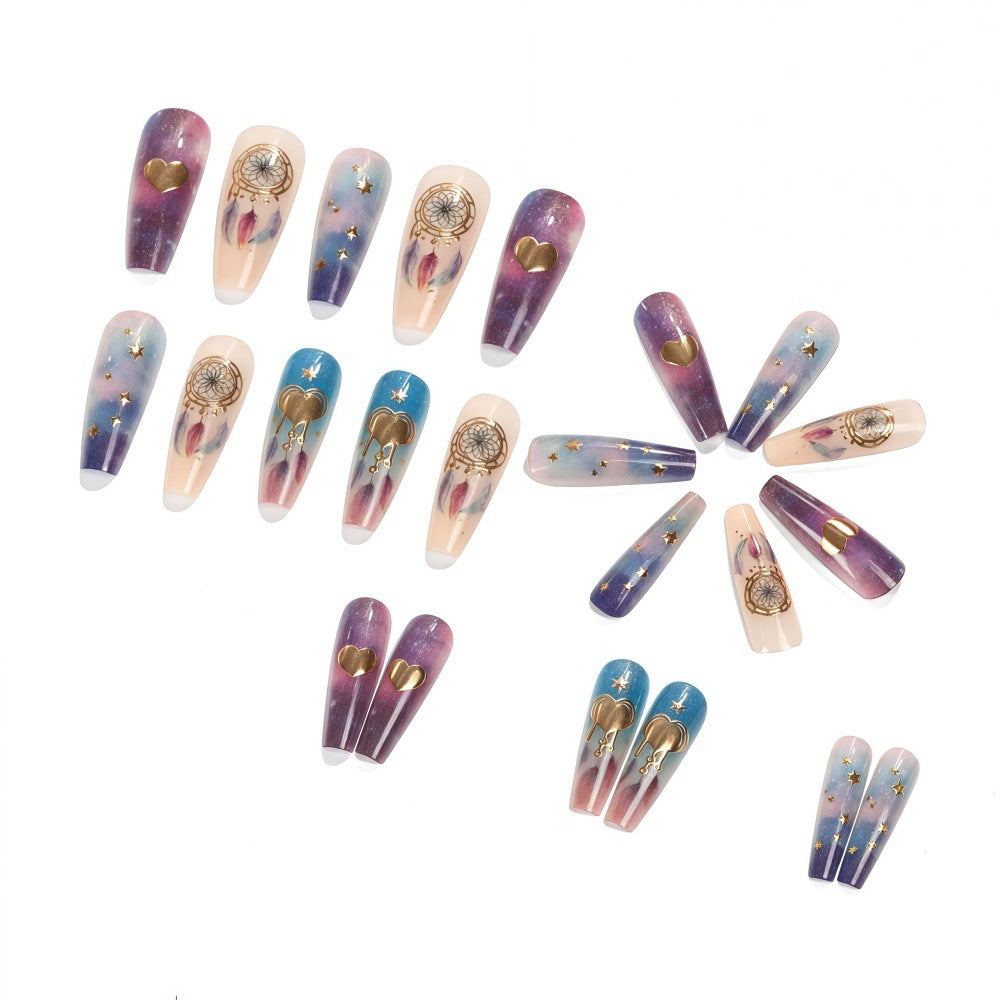 Dreamcatcher motif artificial nails Stornfield