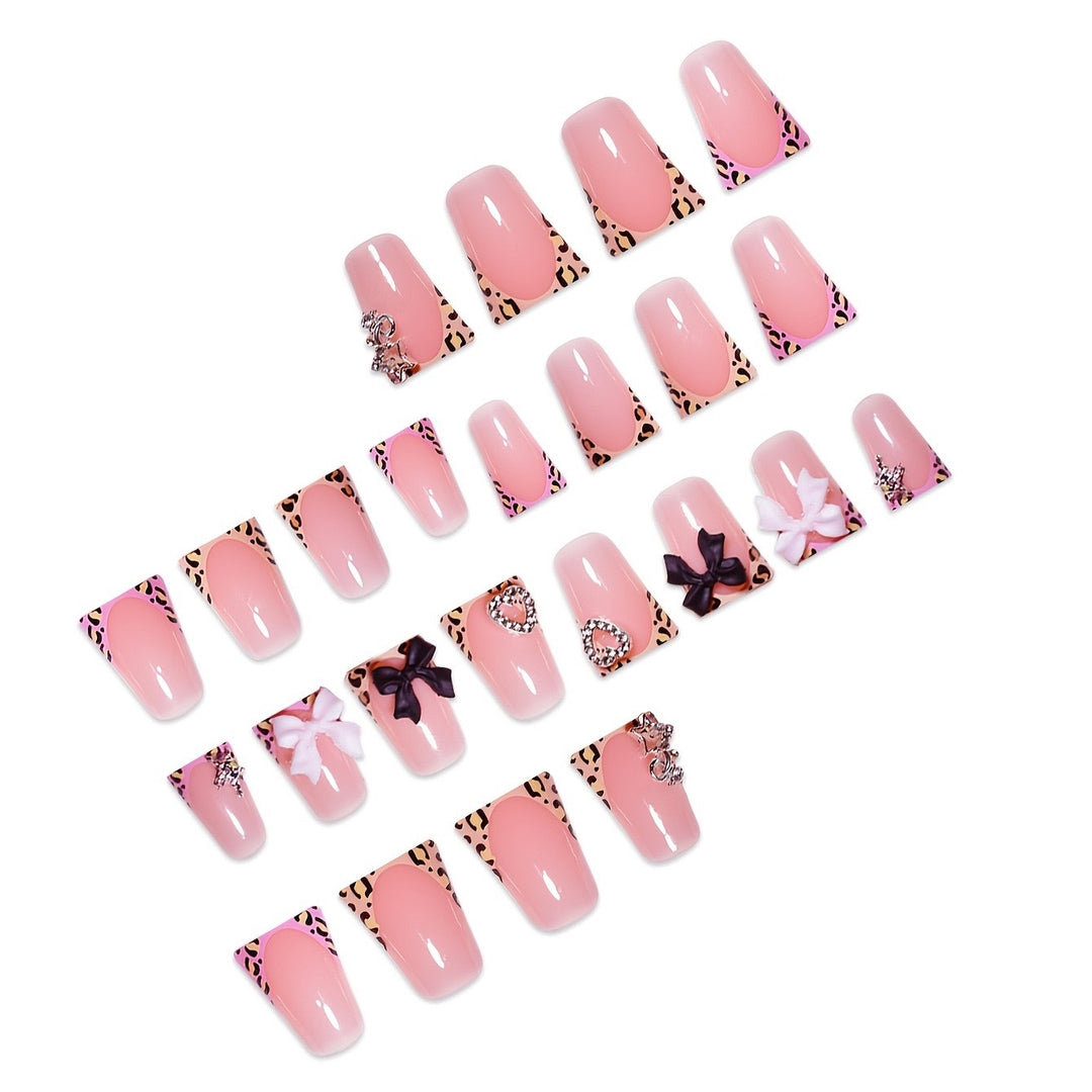 Decorative 3D Nail Art Stornfield