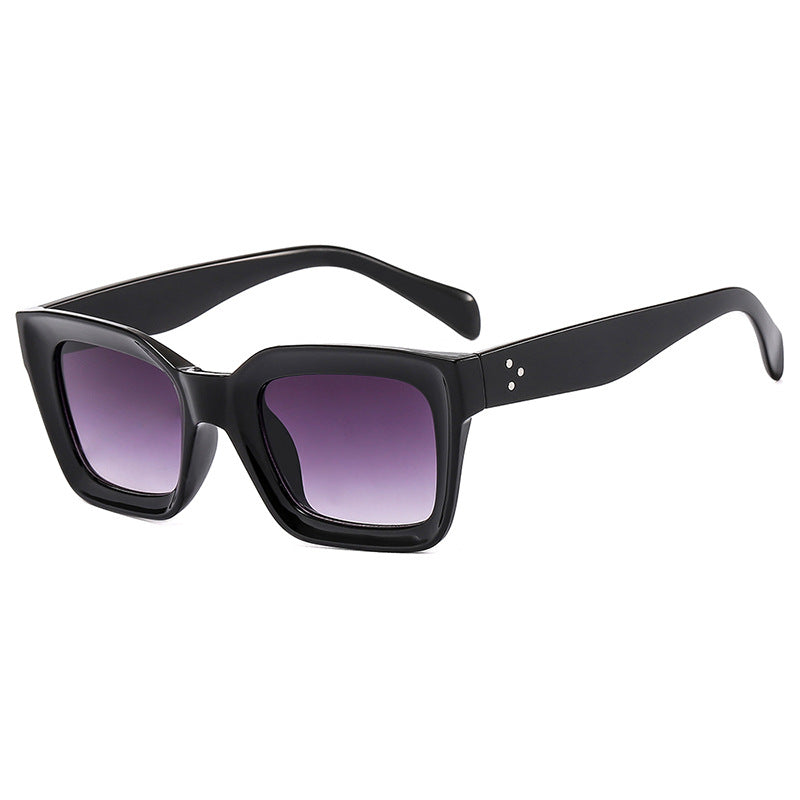 Women's oversized sunglasses with distinctive design Stornfield