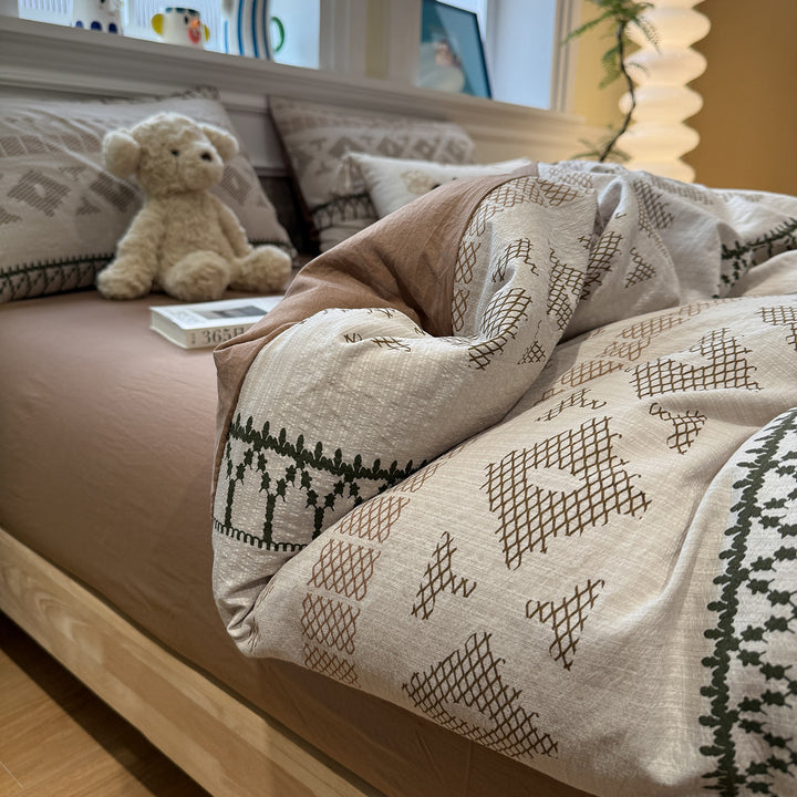 Quilted Cotton Duvet Cover Set with Nordic Reindeer Patchwork