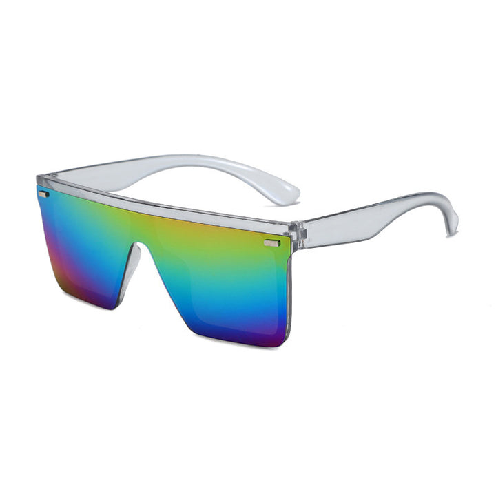 Women's Sporty Oversized Sunglasses with Modern Frame Stornfield