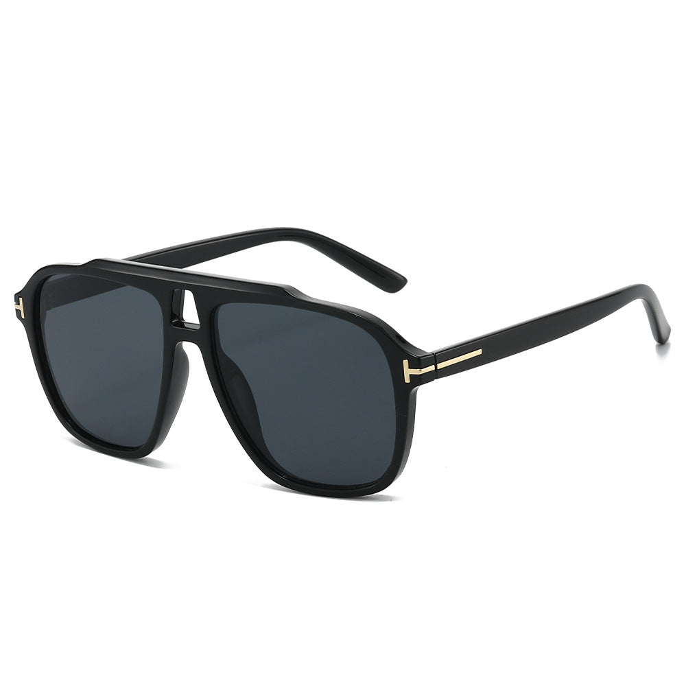 Fashionable Statement Sunglasses Stornfield