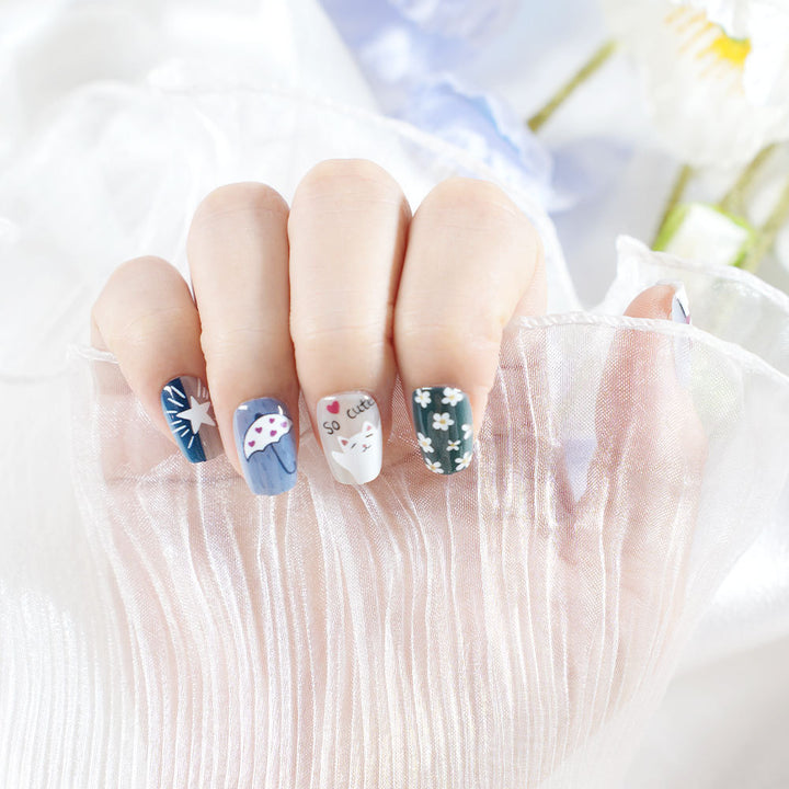 Artistic Cat-Inspired Press-On Nail Set Stornfield