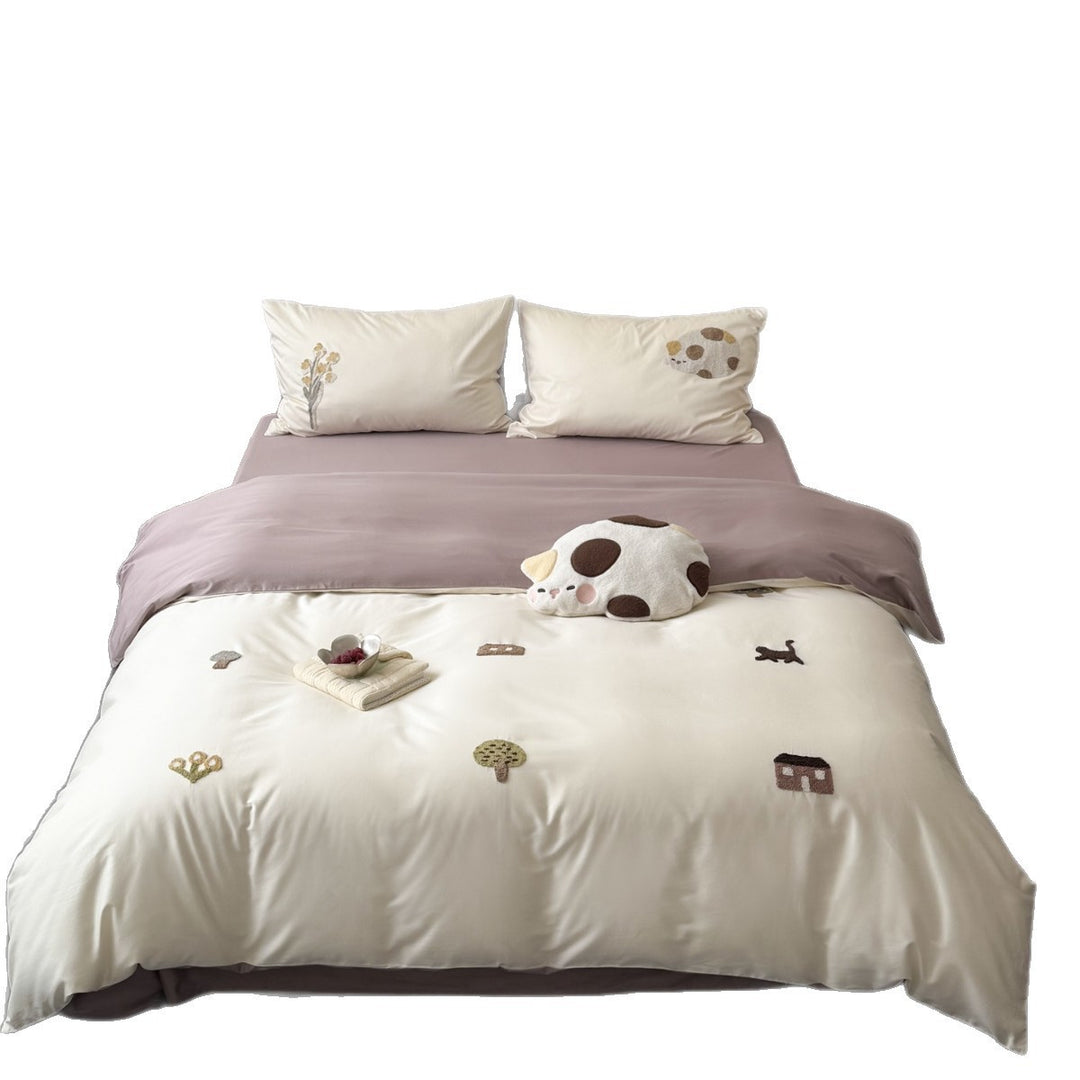 Reversible Satin-Cotton Duvet Cover Set with Embroidered Cat Appliqué and Deep-Pocket Fitted Sheet