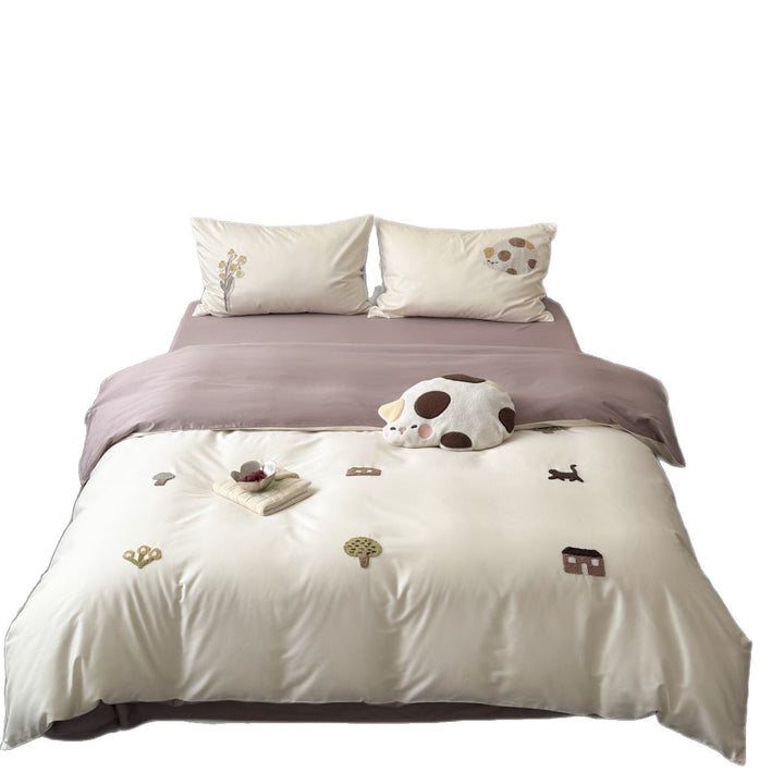 Reversible Satin-Cotton Duvet Cover Set with Embroidered Cat Appliqué and Deep-Pocket Fitted Sheet