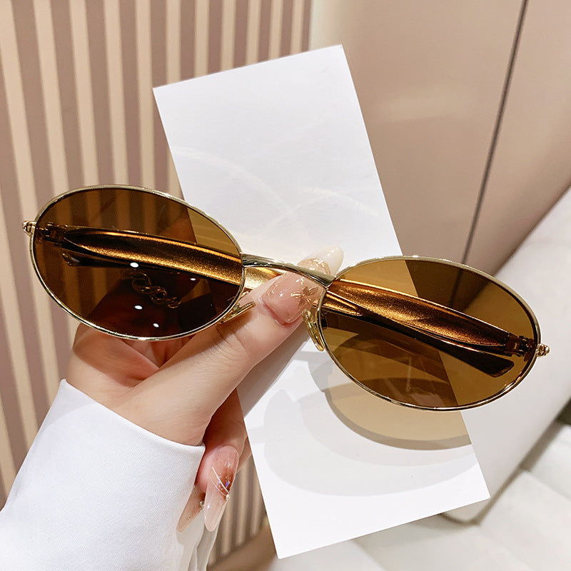 Women's fashionable oversized sunglasses with elegant design Stornfield