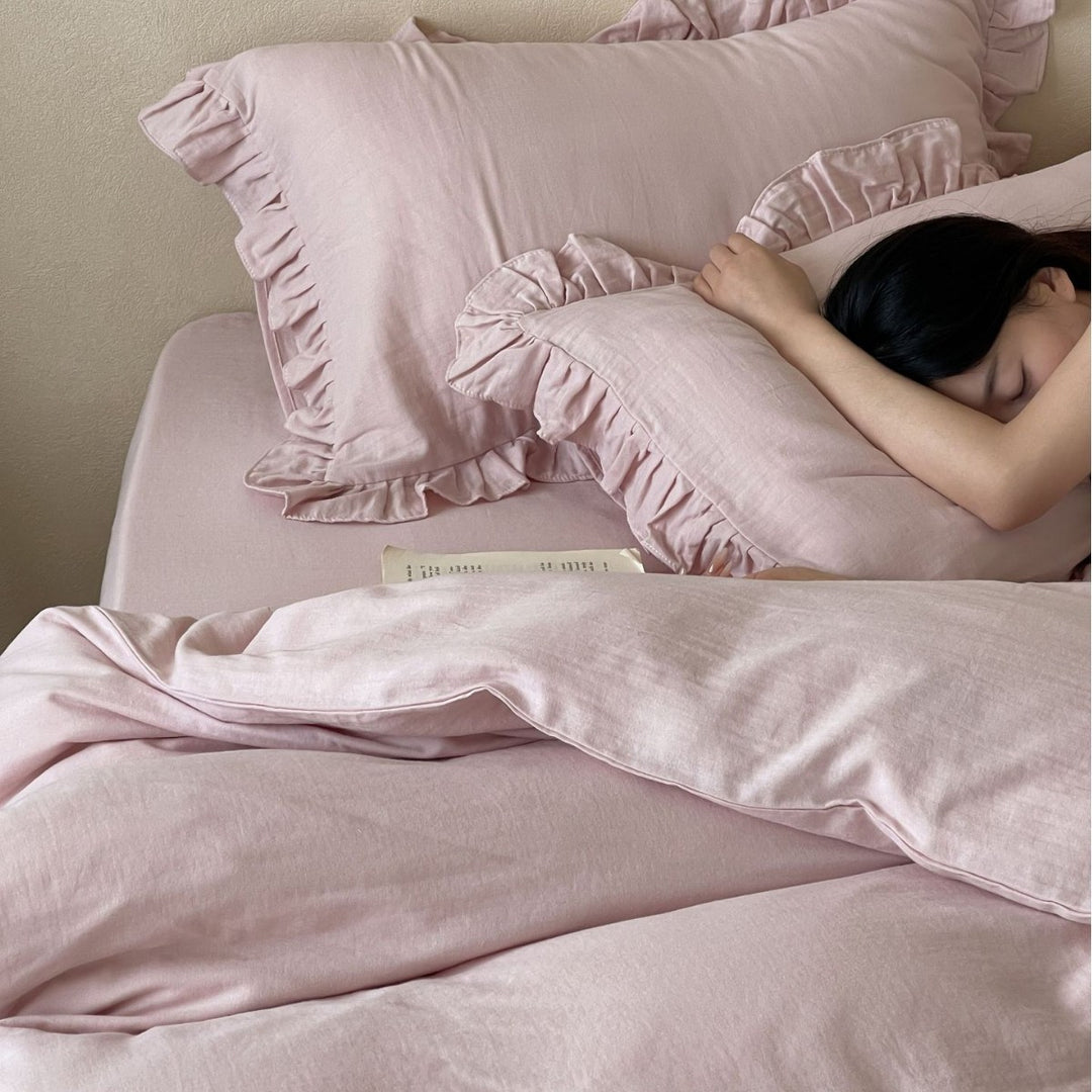 Soft-Ruffled Washed Cotton Duvet Cover Set with Frilled Edge & Pillow Shams