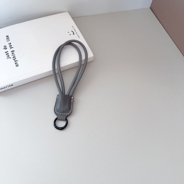 Premium Leather Keychain Holder Stornfield