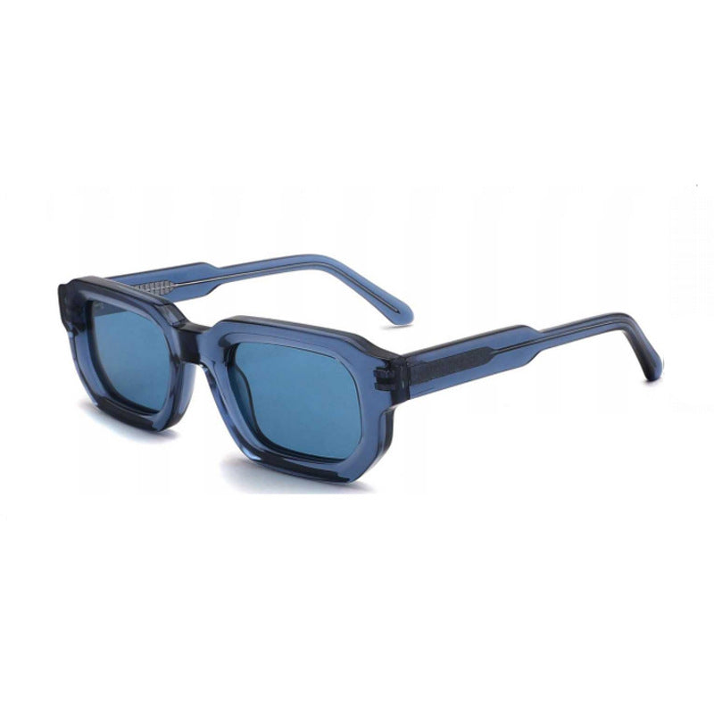 Women's sunglasses in a modern, square design with polarized lenses Stornfield