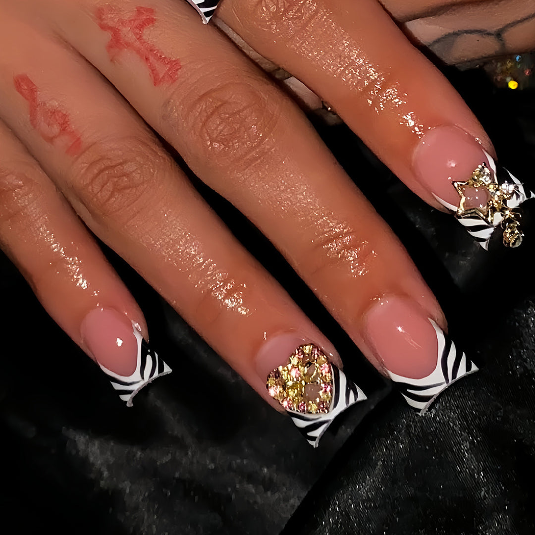 Decorative Rhinestone and Zebra Pattern Press-On Nails Stornfield